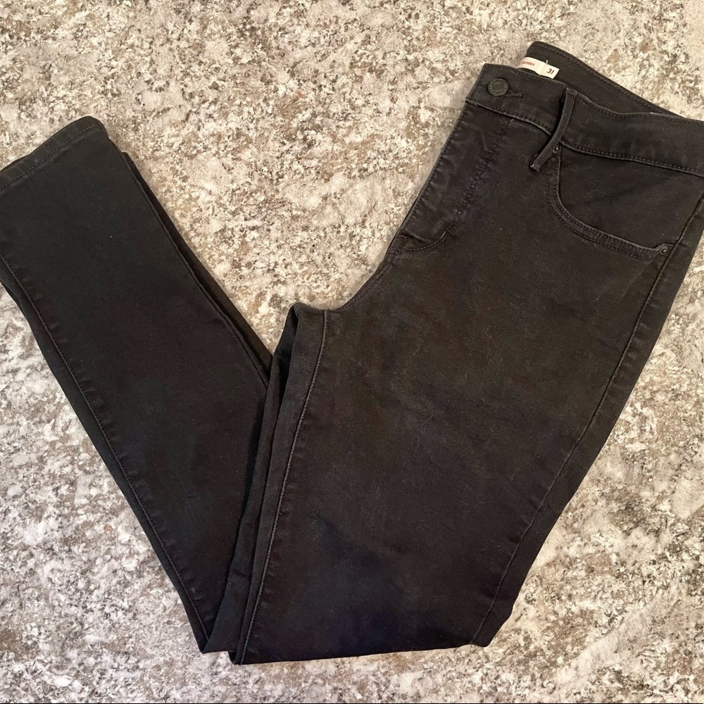 Levi jeans